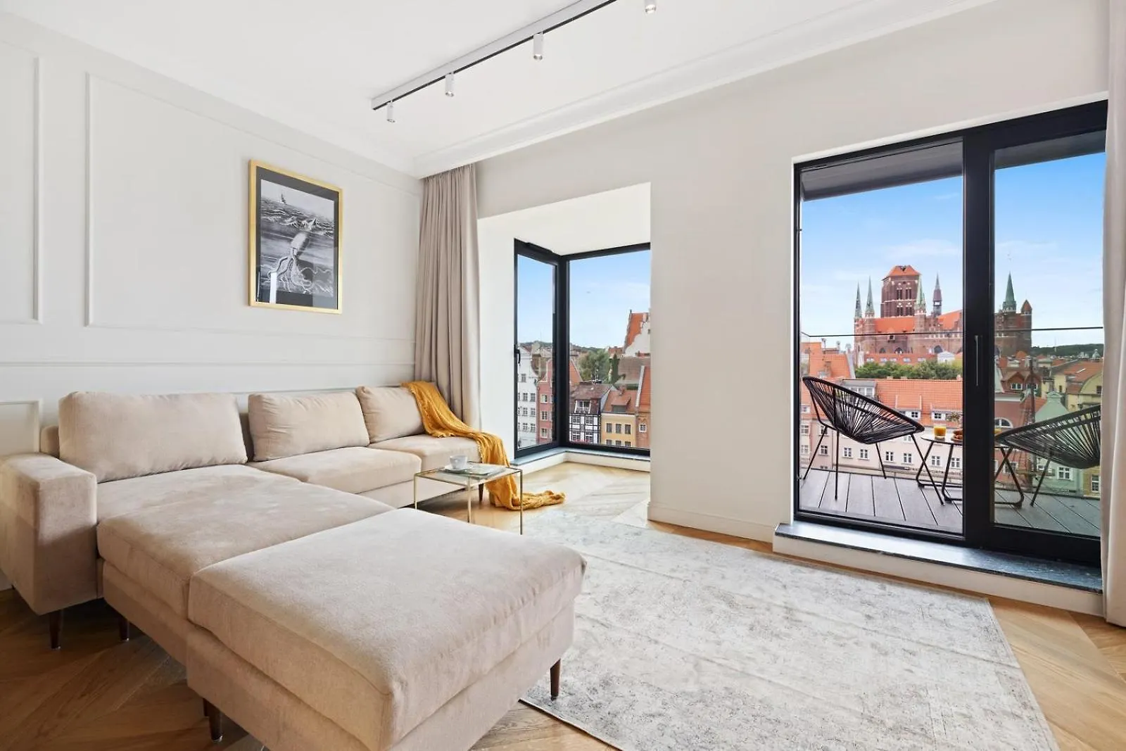 Hotel apartamentowy Apartamenty Chmielna 10 - kompleks Deo - Old Town Gdańsk