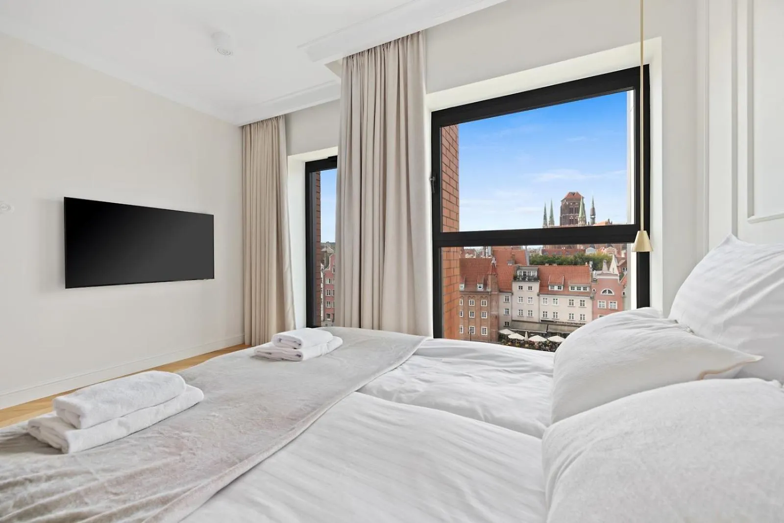 Apartamenty Chmielna 10 - Kompleks Deo - Old Town By Rent Like Home Gdansk 0*,  Poland