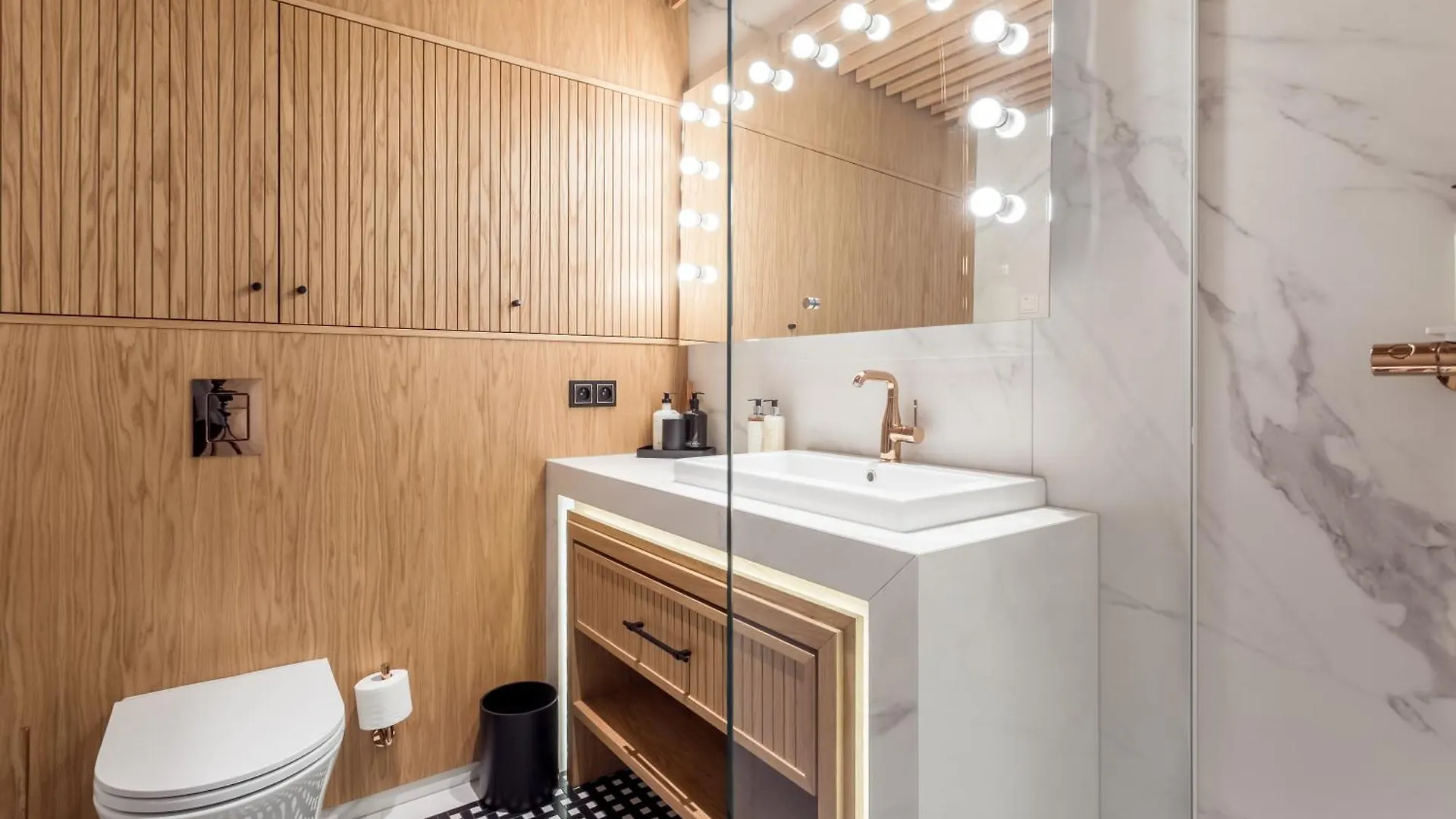 公寓式酒店 Apartamenty Chmielna 10 - Kompleks Deo - Old Town By Rent Like Home 格但斯克