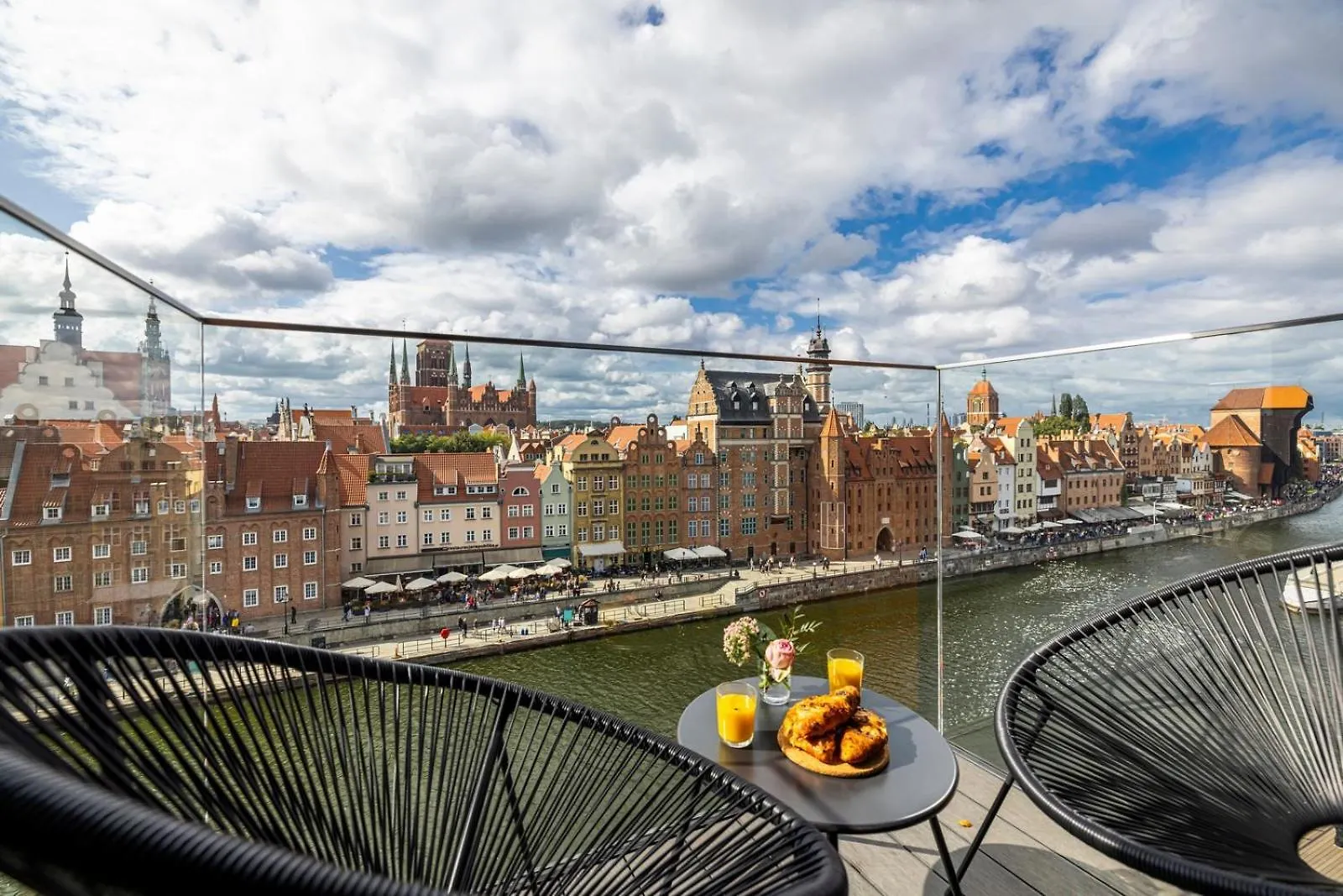 Apartamenty Chmielna 10 - Kompleks Deo - Old Town By Rent Like Home Gdansk Aparthotel